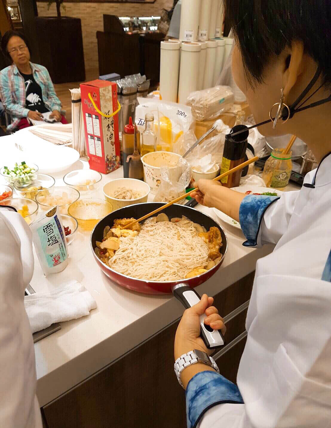 大呷麵本家[NoodlesOrigin]，料理分享會府外燴